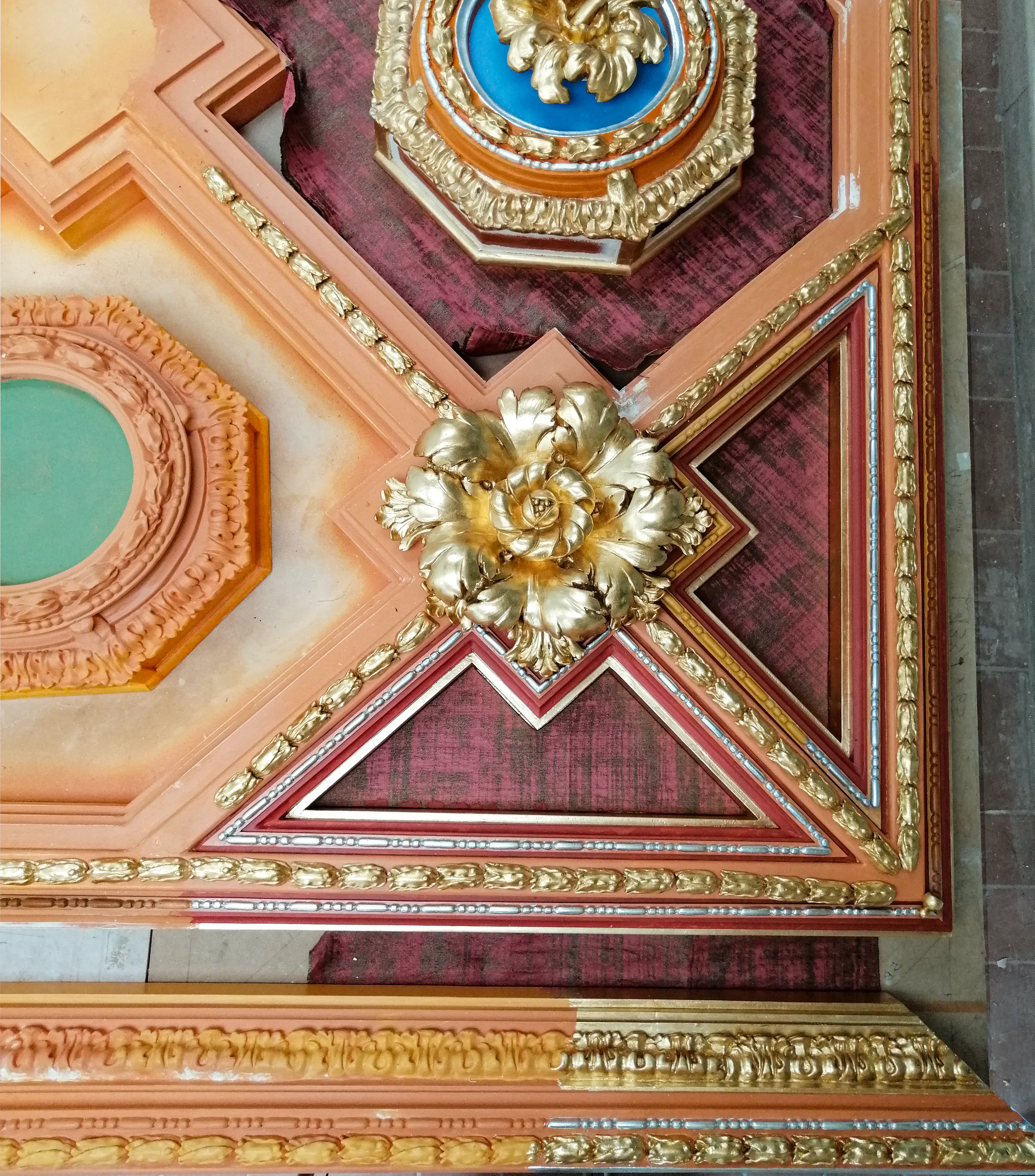 Ceiling Cignus